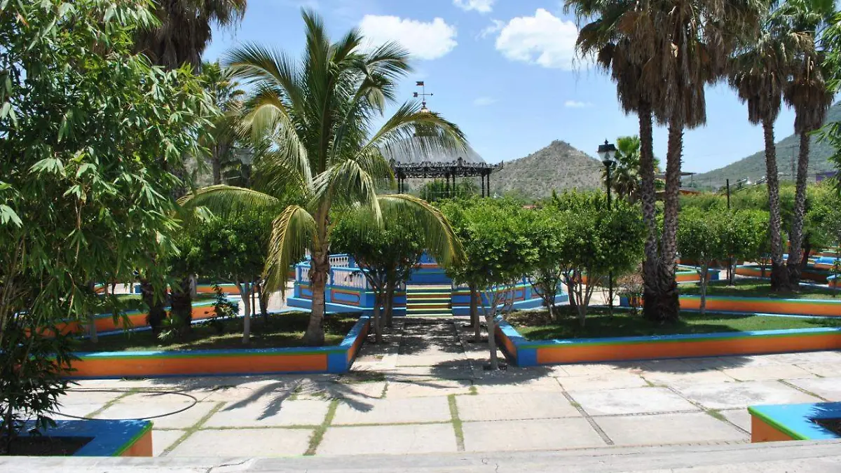 Zócalo de guadalupe santa ana